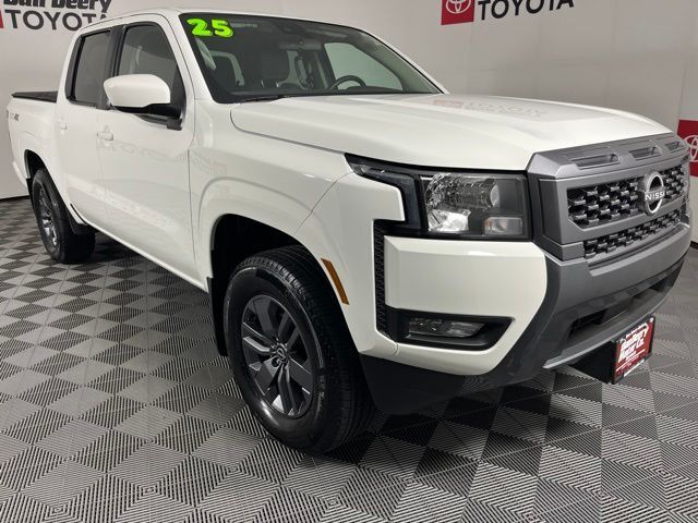 Glacier White 2025 Nissan Frontier Pickup Truck Four-Wheel Drive 9-Speed Automatic Overdrive