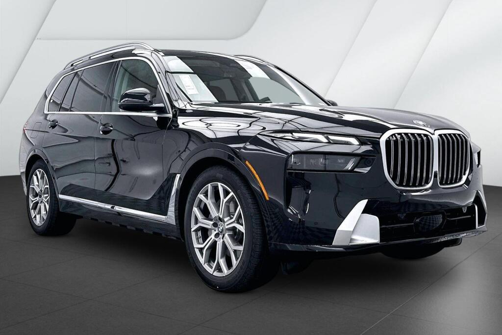 Black Sapphire Metallic 2027 BMW X7 SUV / Crossover All-Wheel Drive Automatic