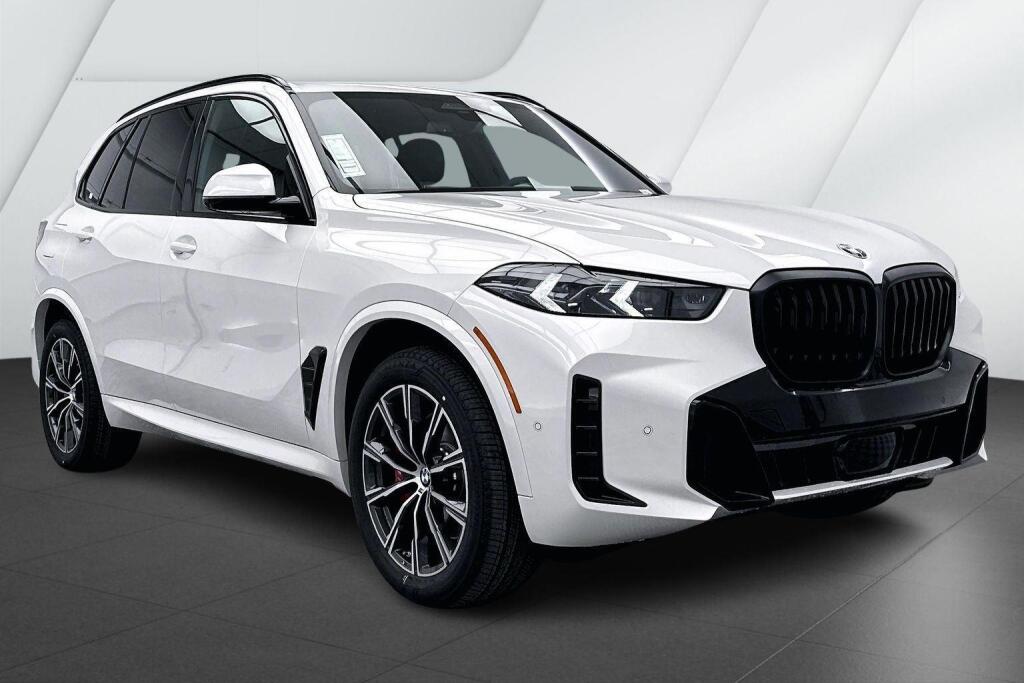 Mineral White Metallic 2026 BMW X5 SUV / Crossover All-Wheel Drive Automatic