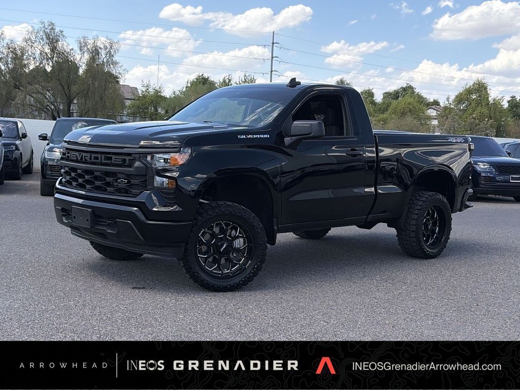 Black 2025 Chevrolet Silverado 1500 Pickup Truck Four-Wheel Drive 8-Speed Automatic