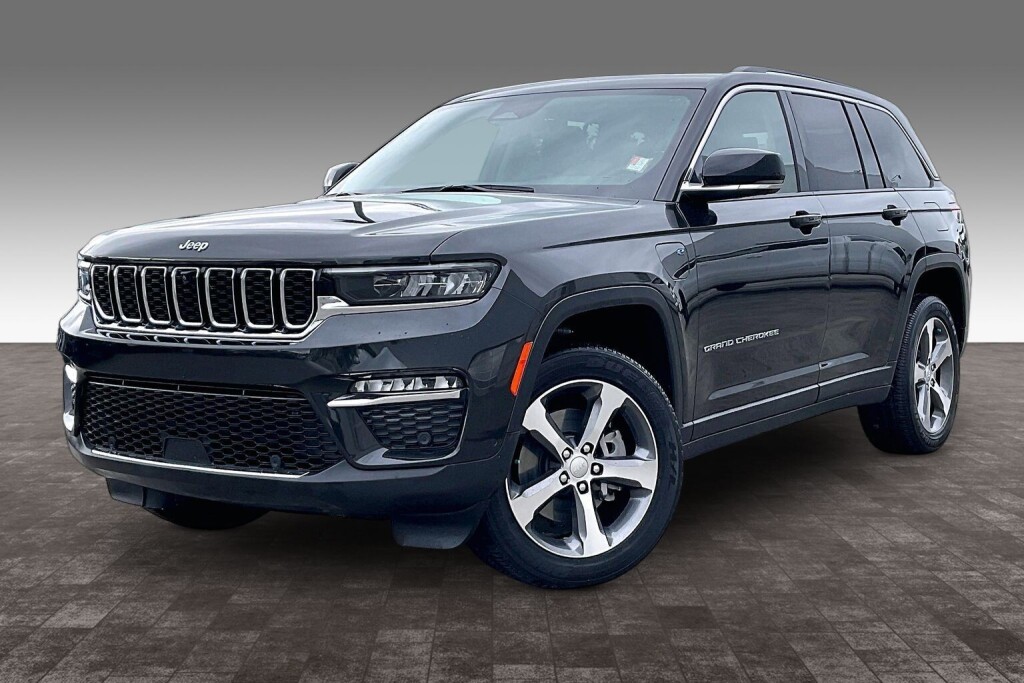 Gray 2023 Jeep Grand Cherokee 4xe SUV / Crossover Four-Wheel Drive Automatic
