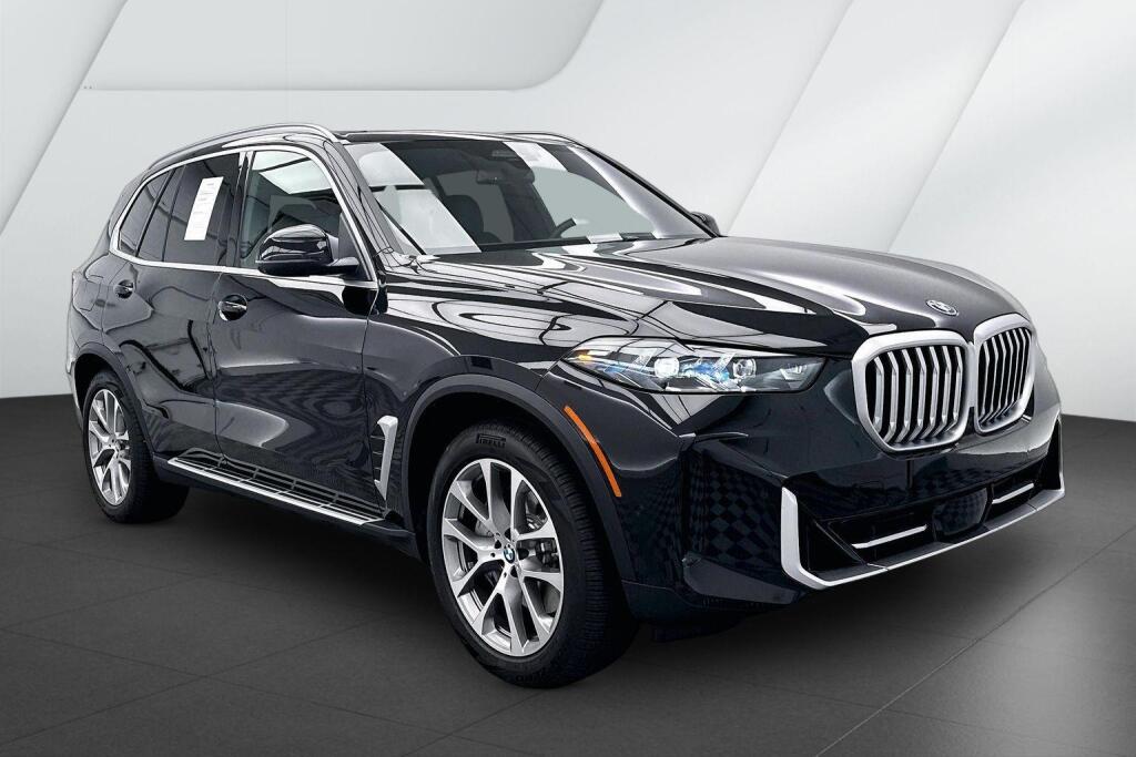 Black Sapphire Metallic 2026 BMW X5 SUV / Crossover All-Wheel Drive Automatic