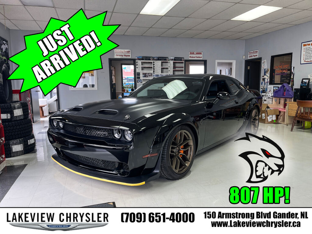 Pitch Black 2022 Dodge Challenger Coupe Rear-Wheel Drive Automatic