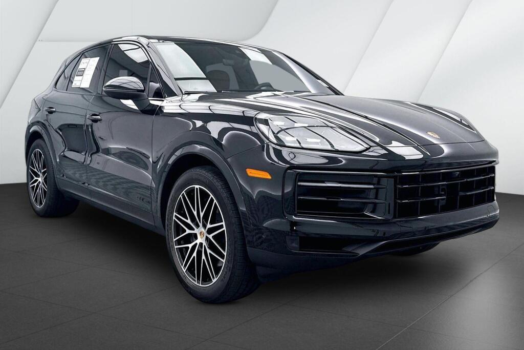 Chromite Black Metallic 2024 Porsche Cayenne SUV / Crossover All-Wheel Drive Automatic