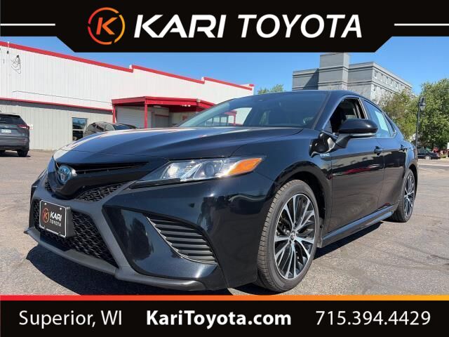 2020 Toyota Camry Hybrid SE FWD