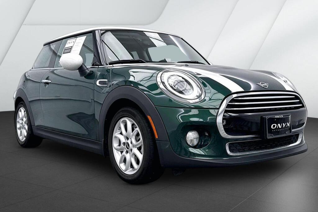 British Racing Green Metallic 2019 MINI Cooper Hatchback Front-Wheel Drive Manual