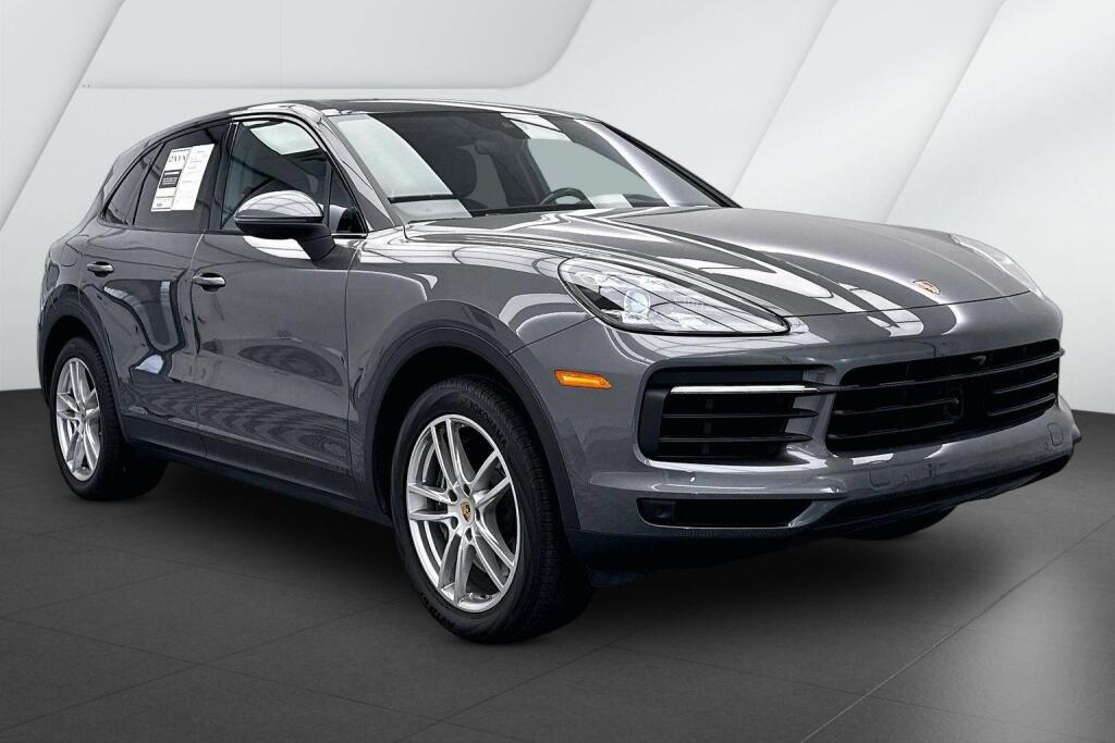 Gray (Quartzite Grey Metallic) 2021 Porsche Cayenne SUV / Crossover All-Wheel Drive Automatic