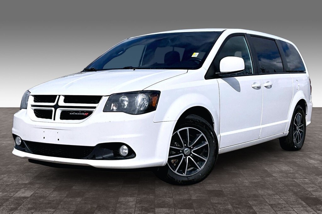 White 2019 Dodge Grand Caravan Minivan Front-Wheel Drive Automatic