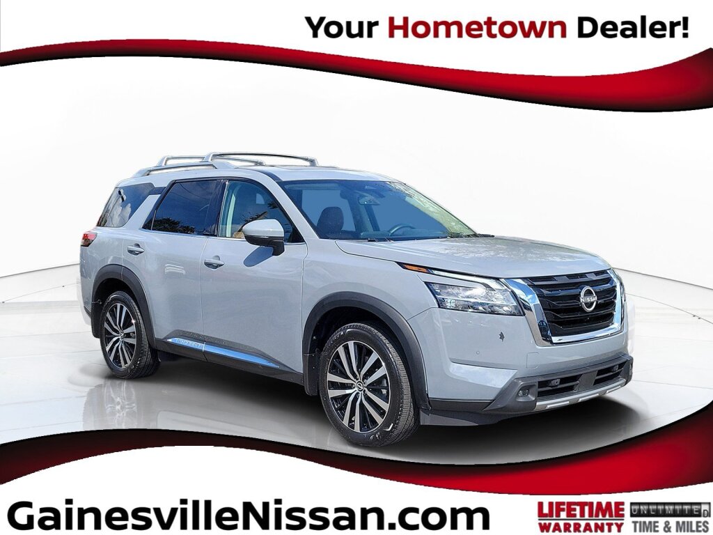  2024 Nissan Pathfinder Platinum 4WD   