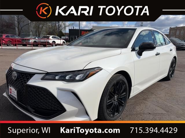 2022 Toyota Avalon Hybrid XSE Nightshade FWD