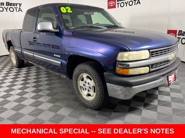 Indigo Blue Metallic 2002 Chevrolet Silverado 1500 Pickup Truck Rear-Wheel Drive 4-Speed Automatic Overdrive