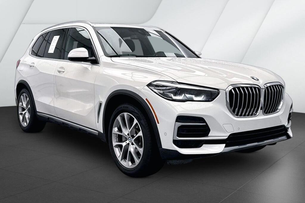 2023 BMW X5 xDrive40i AWD