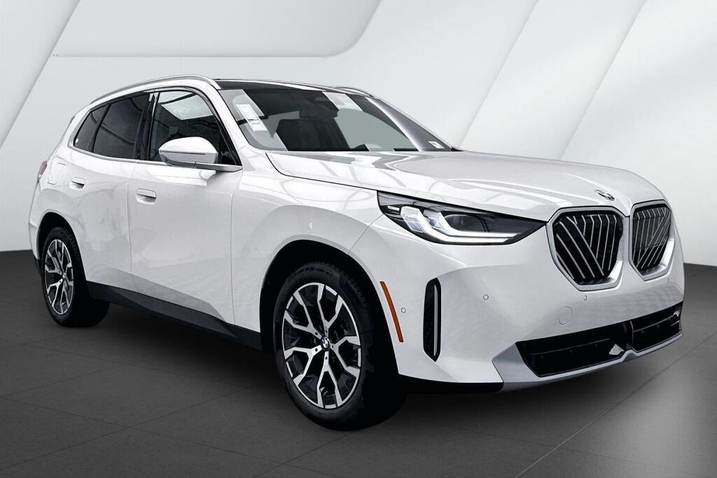Mineral White Metallic 2026 BMW X3 SUV / Crossover All-Wheel Drive Automatic