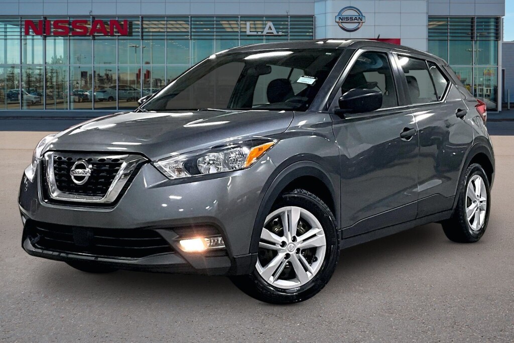 Gray 2020 Nissan Kicks SUV / Crossover Front-Wheel Drive Automatic