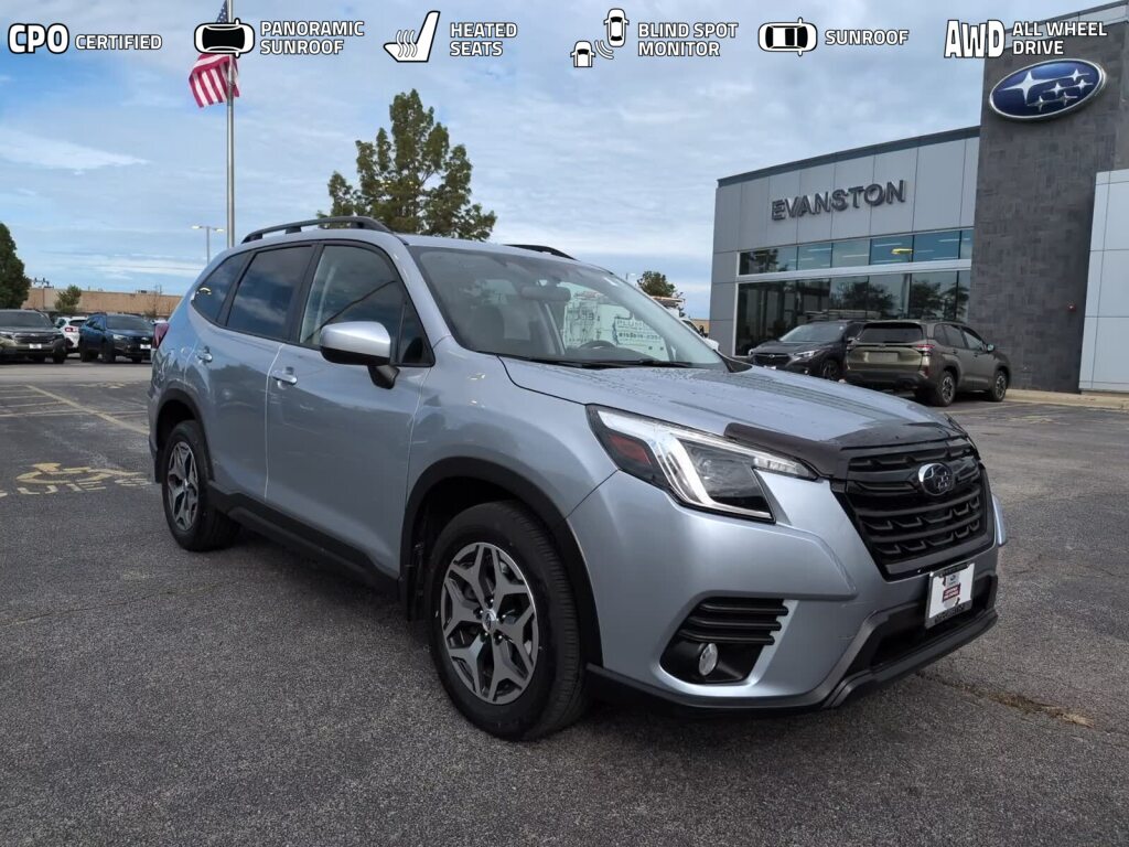 Ice Silver Metallic 2022 Subaru Forester SUV / Crossover All-Wheel Drive Continuously Variable Transmission