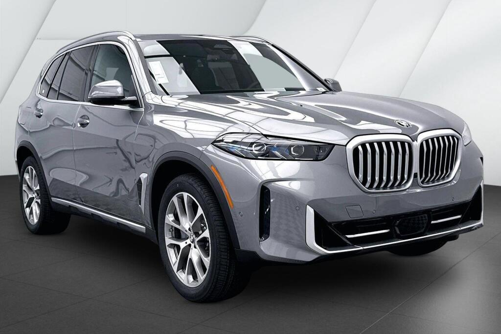 Gray (Skyscraper Grey Metallic) 2026 BMW X5 SUV / Crossover All-Wheel Drive Automatic