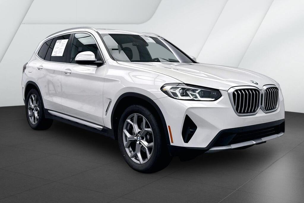 Mineral White Metallic 2023 BMW X3 SUV / Crossover All-Wheel Drive Automatic