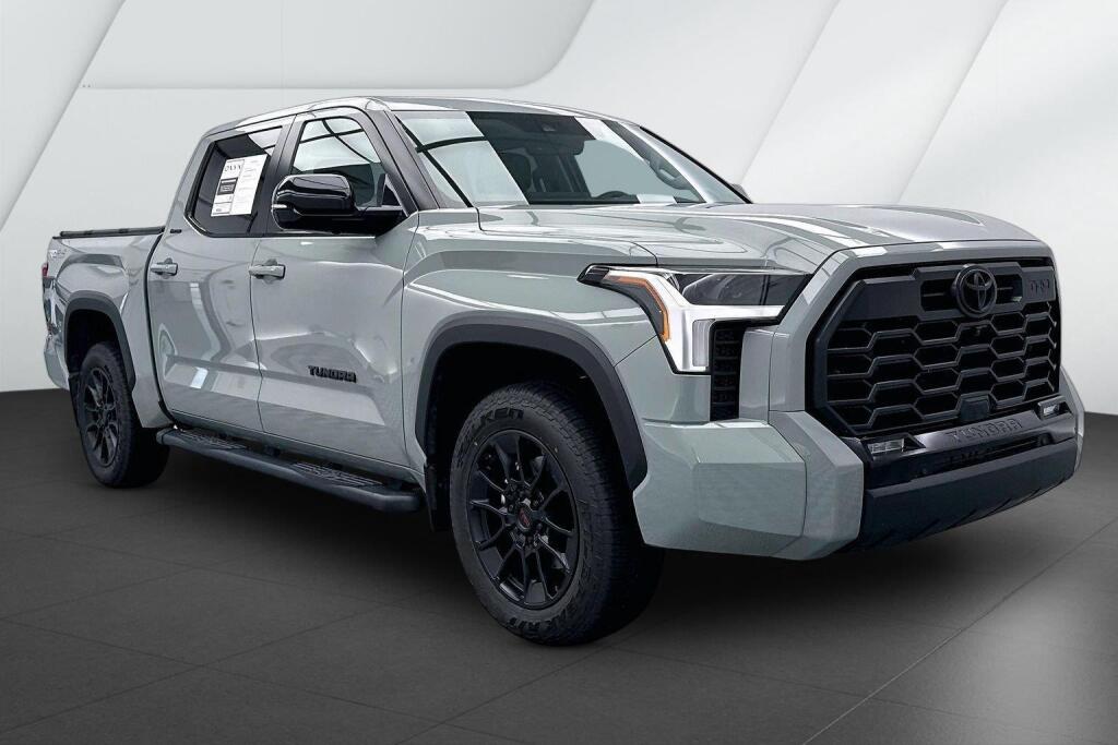 2024 Toyota Tundra Limited CrewMax Cab 4WD