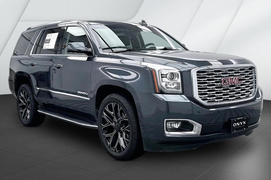 Gray (Dark Sky Metallic) 2019 GMC Yukon SUV / Crossover Four-Wheel Drive Automatic