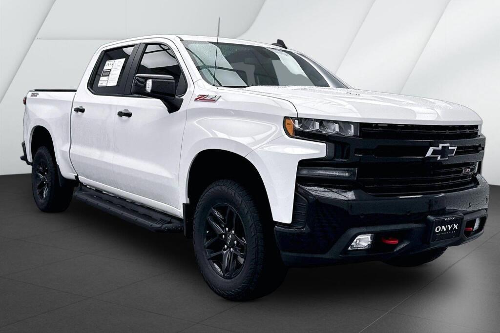 Summit White 2020 Chevrolet Silverado 1500 Pickup Truck Four-Wheel Drive Automatic