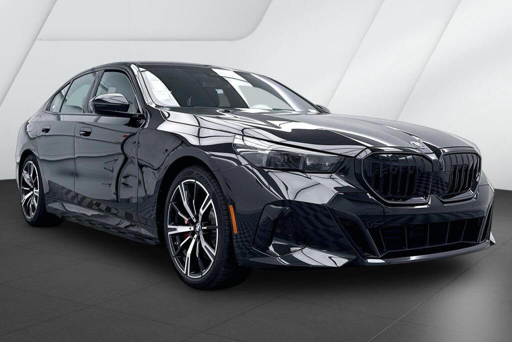Black Sapphire Metallic 2027 BMW 5 Series Sedan All-Wheel Drive Automatic