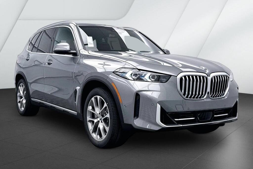 Gray (Skyscraper Grey Metallic) 2026 BMW X5 SUV / Crossover All-Wheel Drive Automatic