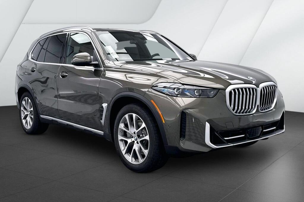 Manhattan Green Metallic 2026 BMW X5 SUV / Crossover All-Wheel Drive Automatic