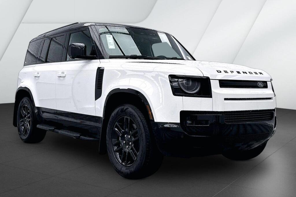 Santorini Black Metallic 2026 Land Rover Defender SUV / Crossover All-Wheel Drive Automatic