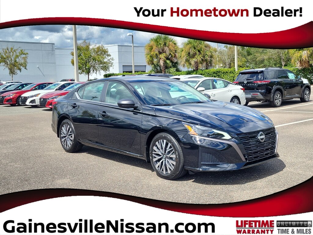 Super Black 2026 Nissan Altima Sedan Front-Wheel Drive Continuously Variable Transmission