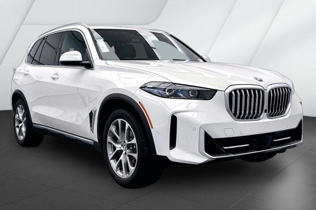 Alpine White 2026 BMW X5 SUV / Crossover All-Wheel Drive Automatic