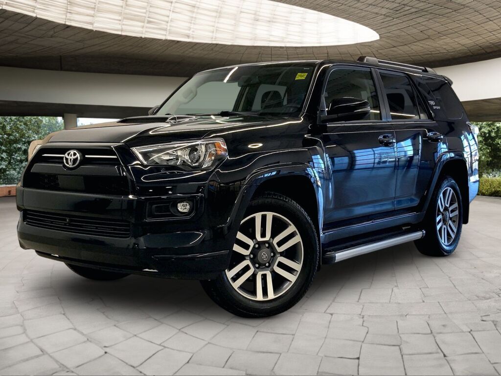 Black 2022 Toyota 4Runner SUV / Crossover Four-Wheel Drive Automatic