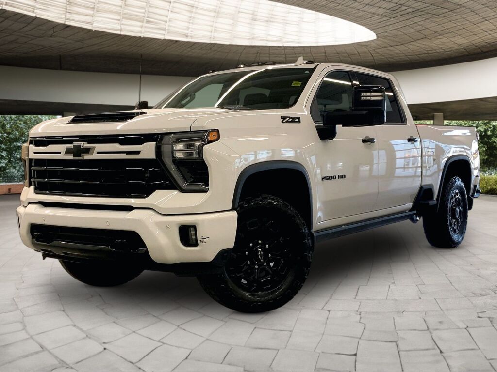 White 2024 Chevrolet Silverado 2500HD Pickup Truck Four-Wheel Drive Automatic