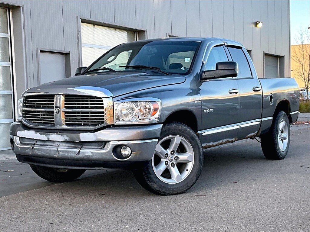 Gray 2008 Dodge RAM 1500 Pickup Truck Four-Wheel Drive Manual
