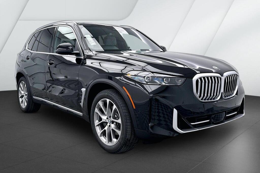 Black Sapphire Metallic 2026 BMW X5 SUV / Crossover All-Wheel Drive Automatic