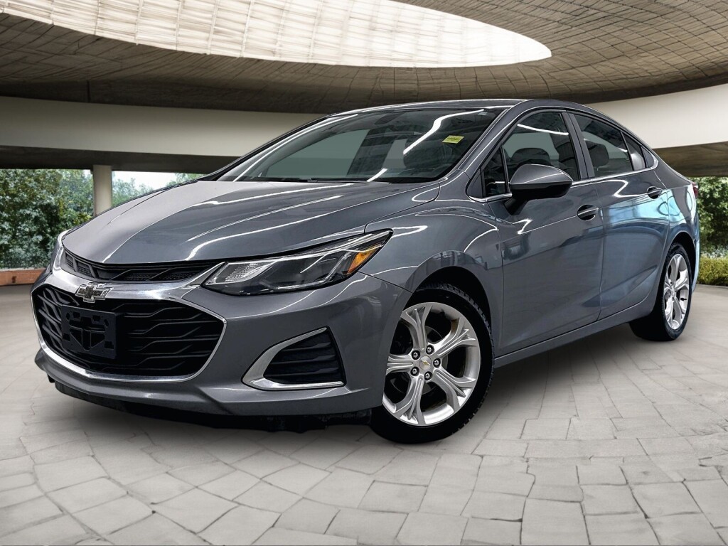 Gray 2019 Chevrolet Cruze Sedan Front-Wheel Drive Automatic