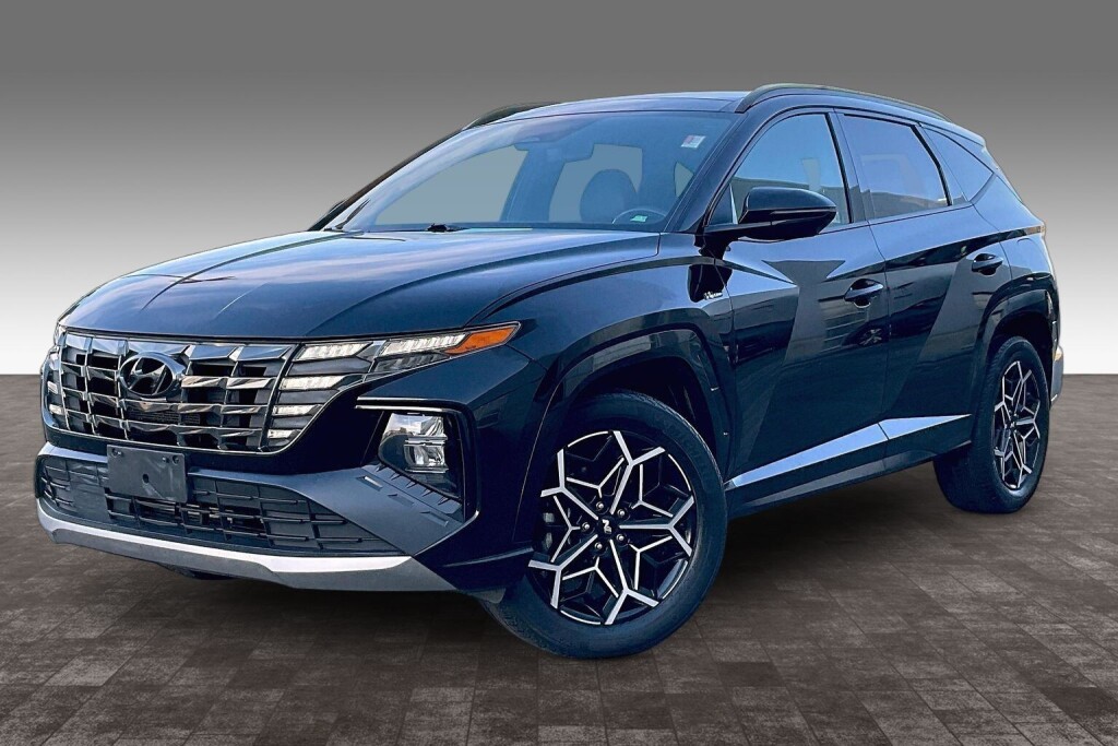 Black 2024 Hyundai Tucson Hybrid SUV / Crossover All-Wheel Drive Automatic