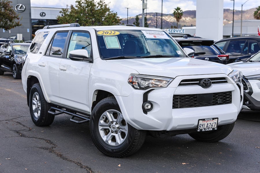 2022 Toyota 4Runner SR5 RWD
