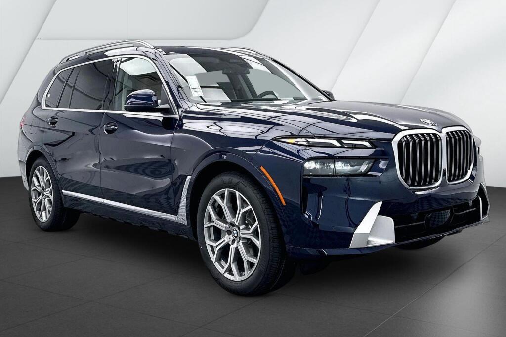 Tanzanite Blue II Metallic 2027 BMW X7 SUV / Crossover All-Wheel Drive Automatic