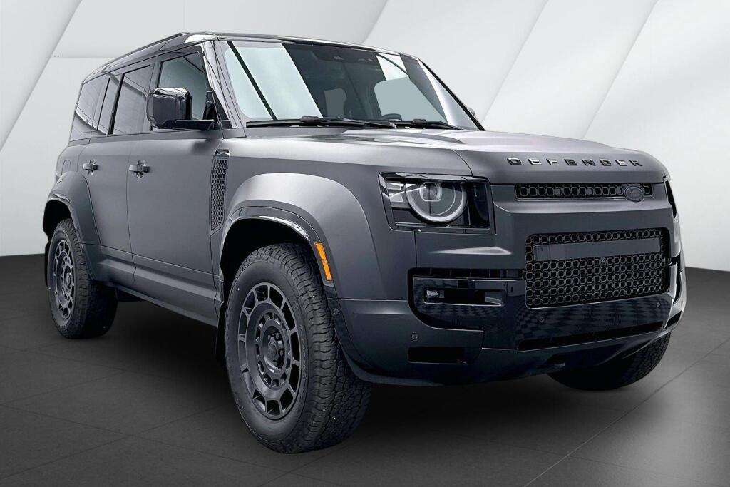Narvik Black 2026 Land Rover Defender SUV / Crossover All-Wheel Drive Automatic