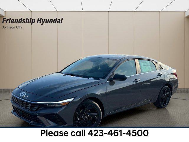 Ecotronic Gray 2026 Hyundai Elantra Sedan Front-Wheel Drive Continuously Variable Transmission