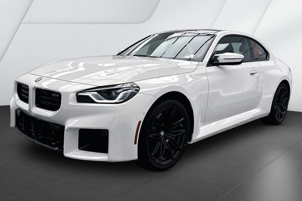 Alpine White 2027 BMW M2 Coupe Rear-Wheel Drive 6-Speed Manual