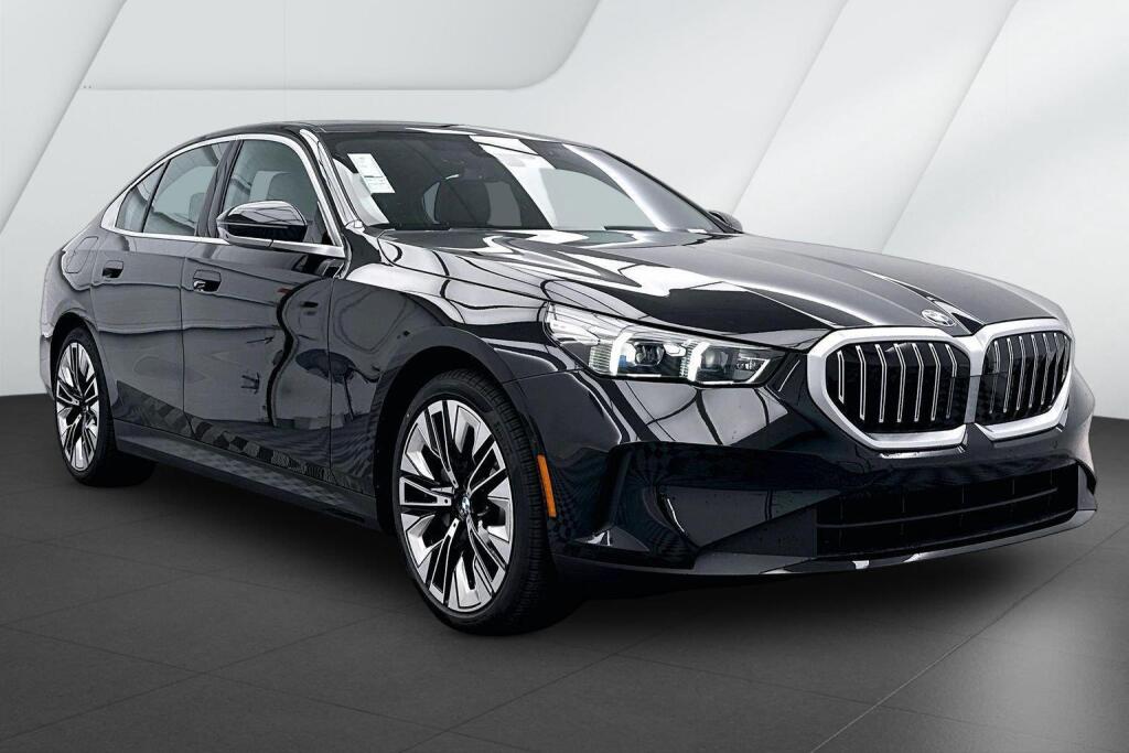 Black Sapphire Metallic 2027 BMW 5 Series Sedan All-Wheel Drive 8-Speed Automatic