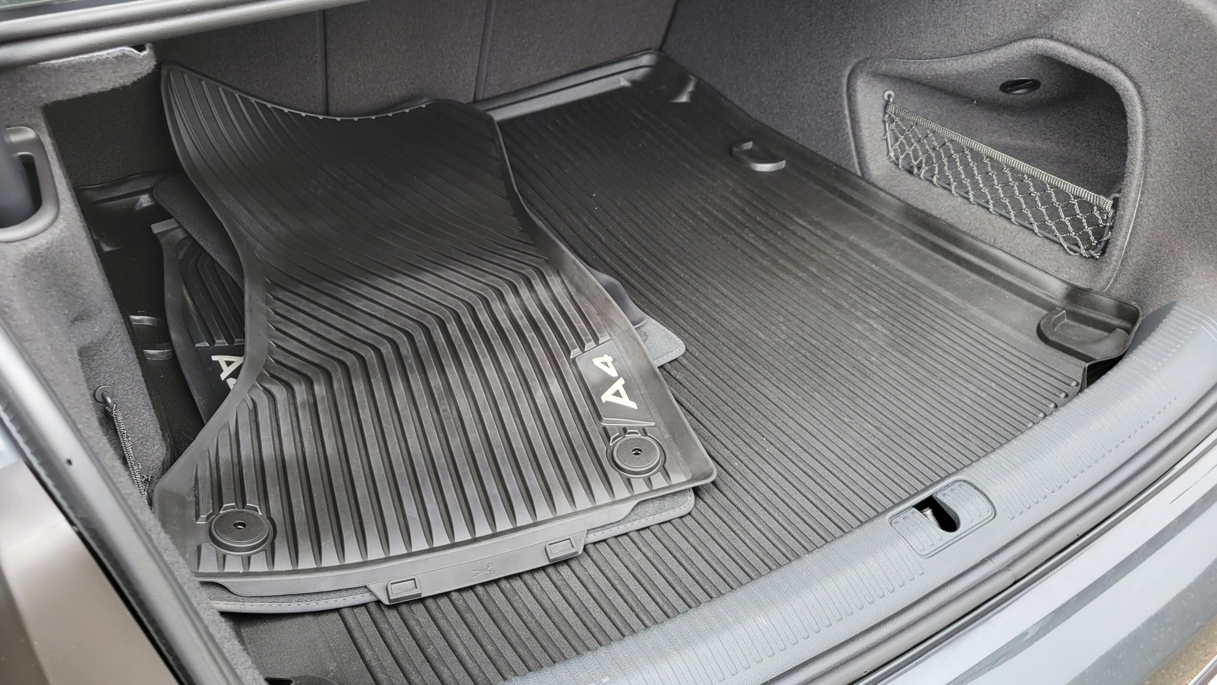 2019 Audi A4 2.0T Premium Plus photo 7