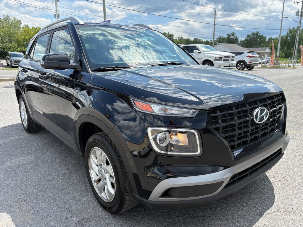 2023 Hyundai Venue Preferred FWD