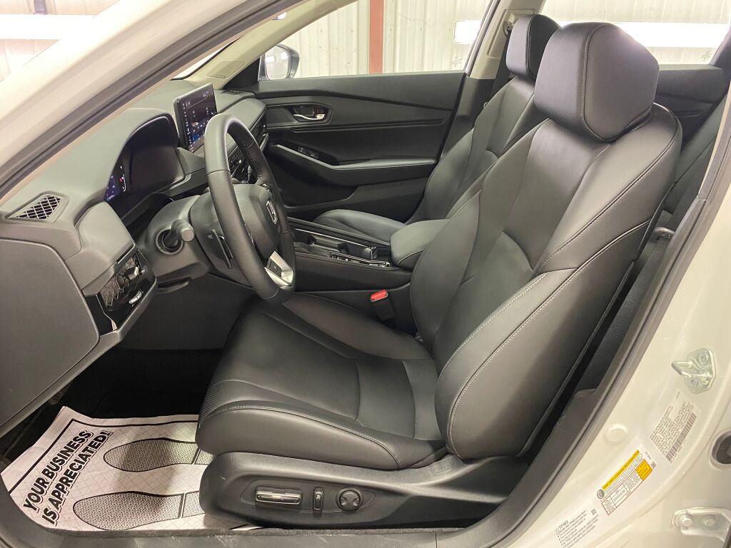 2025 HONDA Accord Hybrid Touring - 11