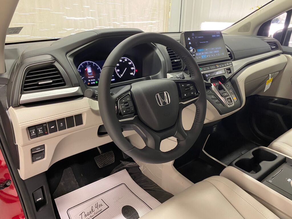 2026 HONDA Odyssey EX-L Radiant Red Metallic II at Honda North