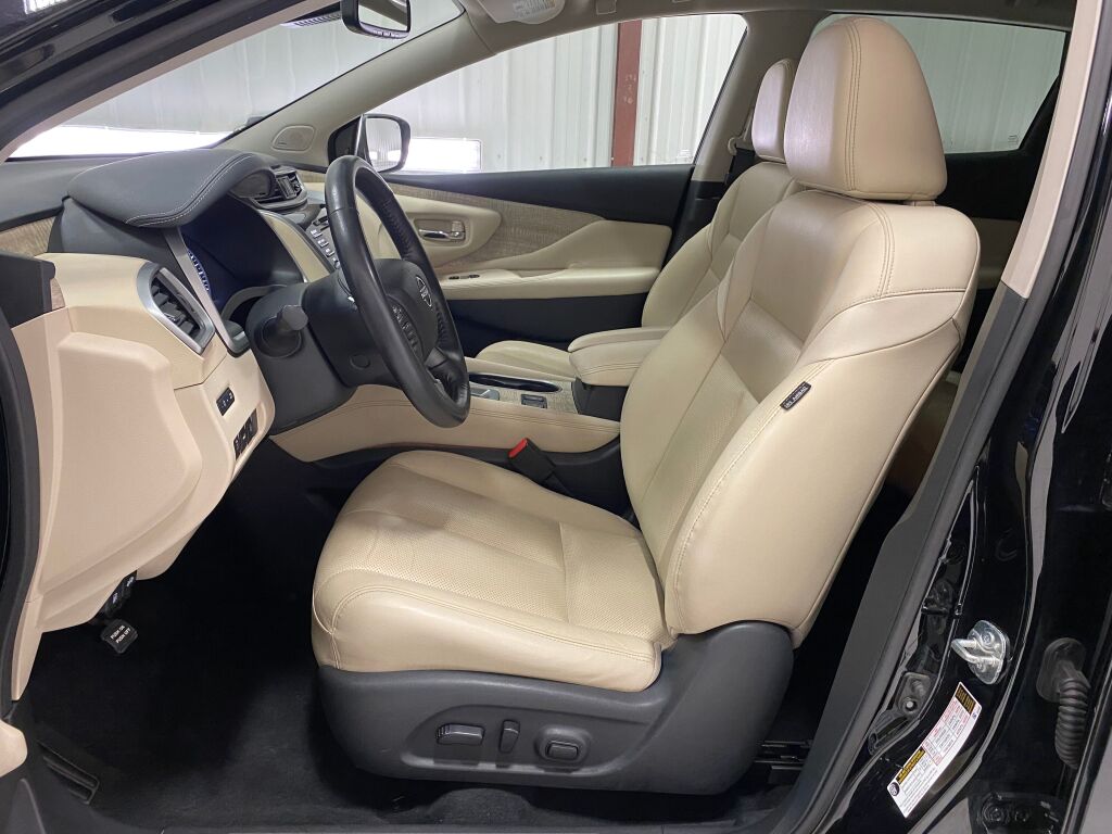 2023 Nissan Murano SL Super Black at South Hills Kia