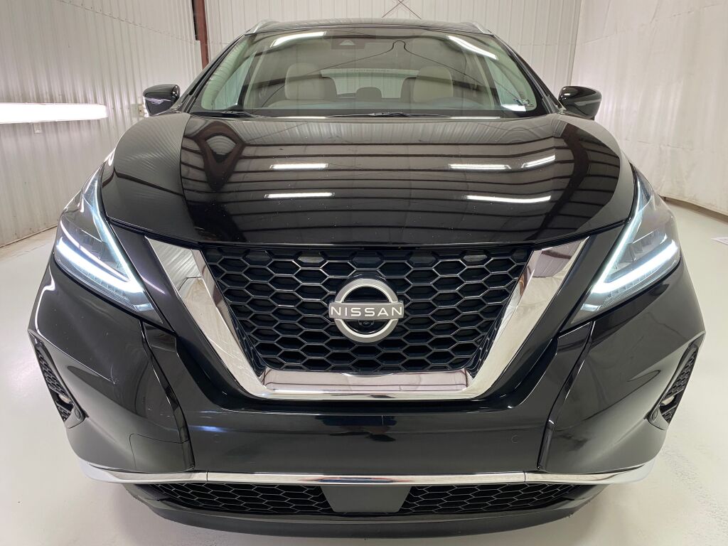 2023 Nissan Murano SL Super Black at South Hills Kia
