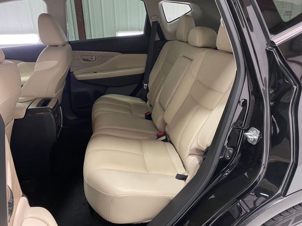 2023 Nissan Murano SL Super Black at South Hills Kia