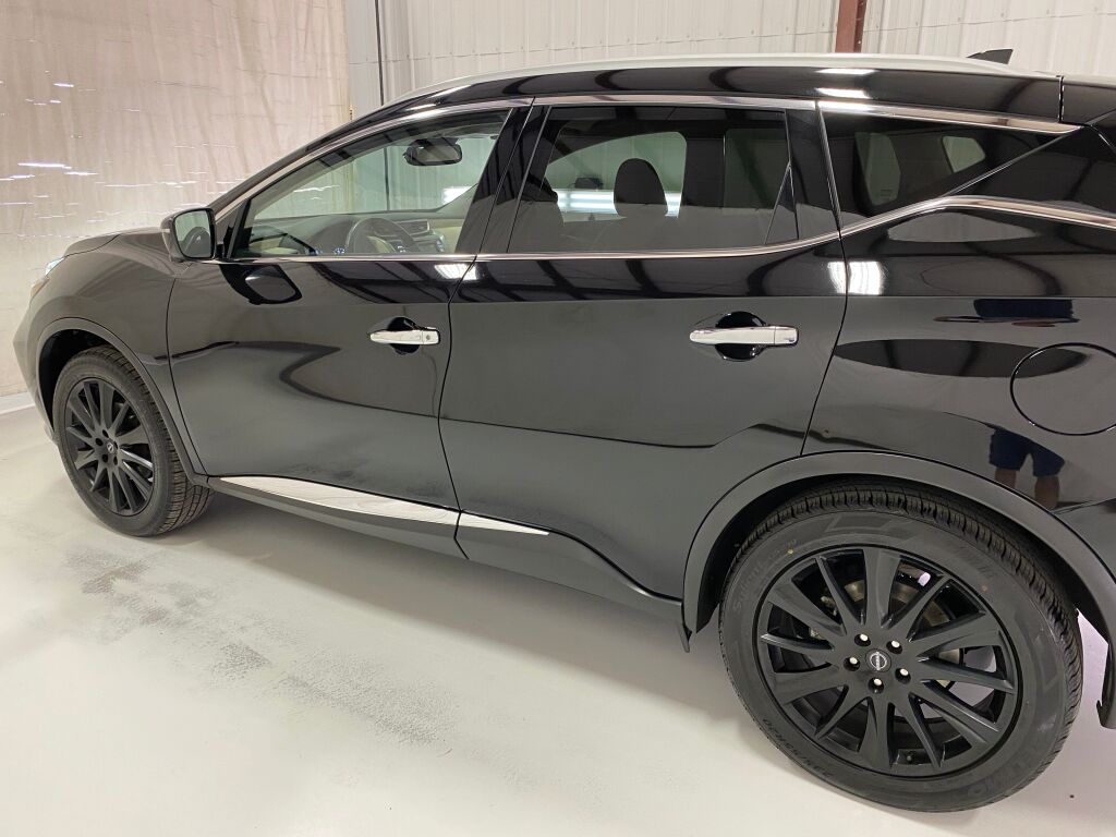 2023 Nissan Murano SL Super Black at South Hills Kia